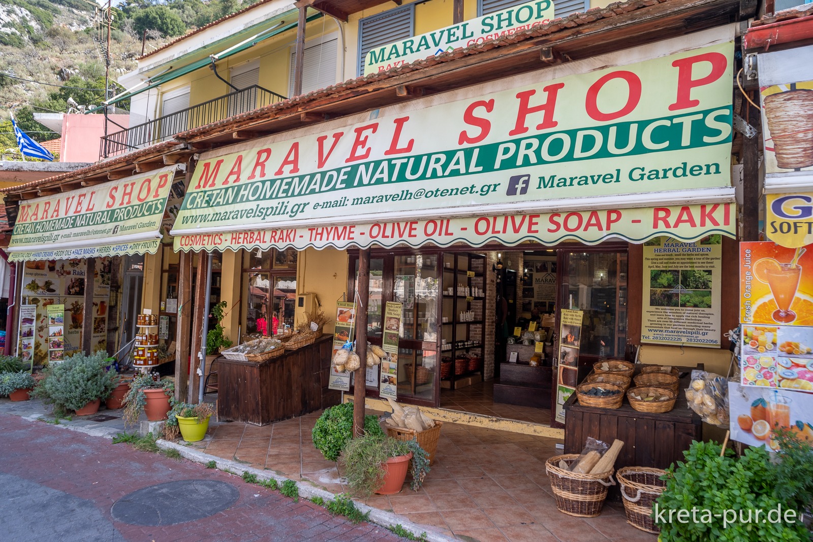 Maravel Garden in Spíli botanischer Garten, Café und Shop Kreta pur